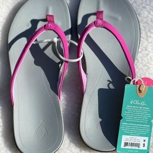 Olu Kai Hot Pink Flip Flops, New with tags
